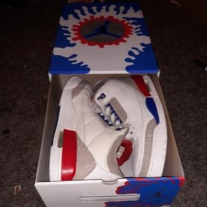 Jordan retro 3s international sz 9
